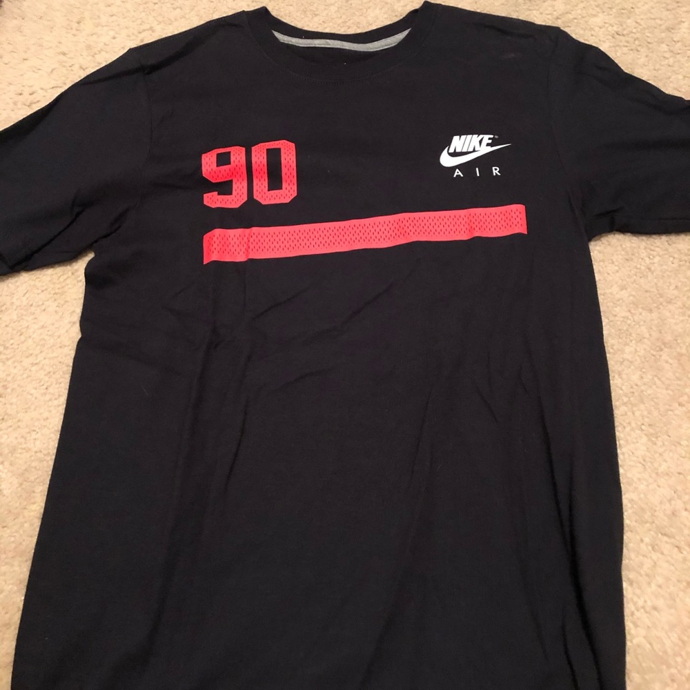 Men’s Nike Tshirt